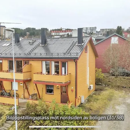 Arctic Modern 3-bed House In Feriehus *